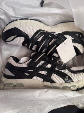 ASICS Black & Bone Mesh Running Sneakers men 10 new in box